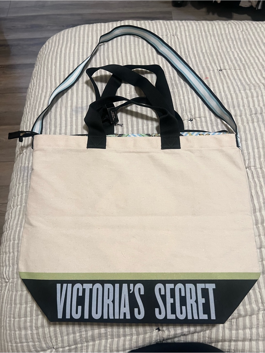 Victoria's Secret Cream Cooler Canvas Tote With Black Trim And Green Accent